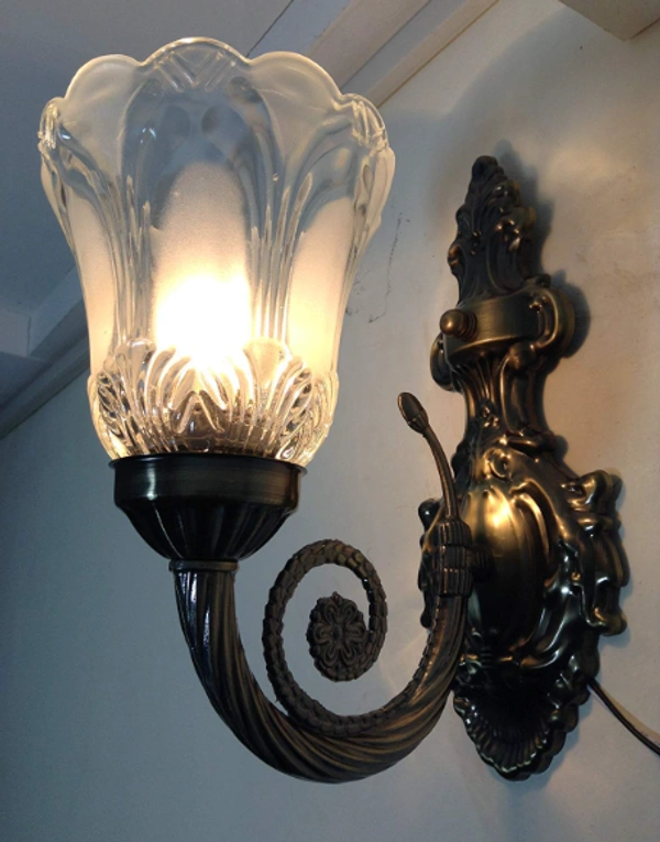 Das/P/8827 Antic Uplight Wall Lamp - Wall Light, Brass, NA